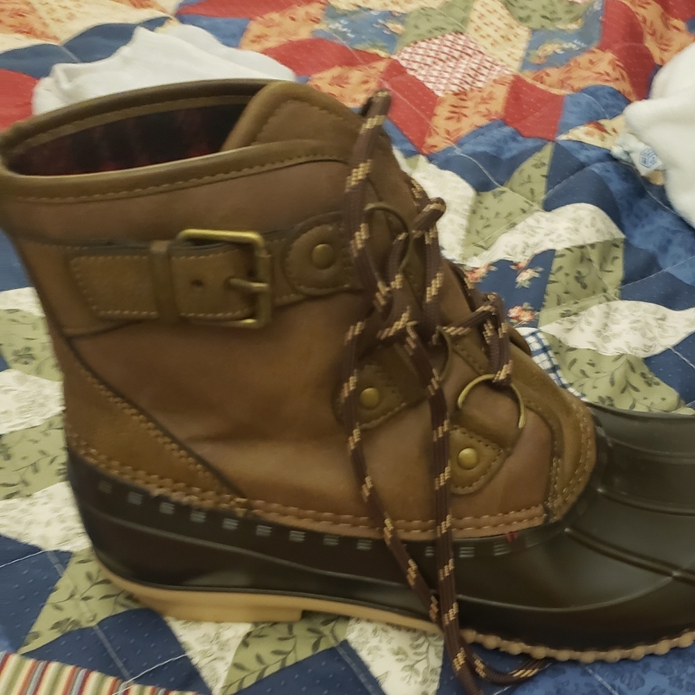 Brown duck boots